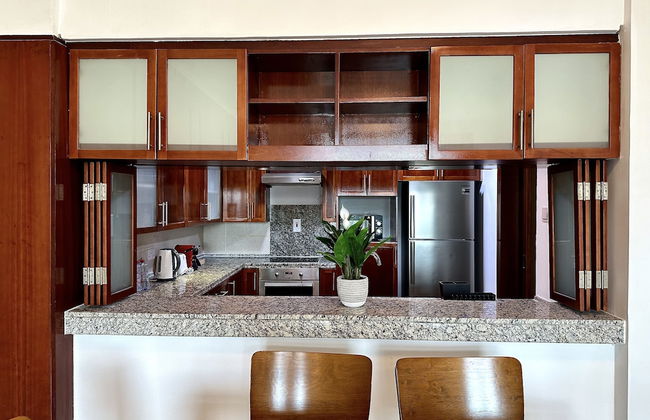 Lux BnB I Una Tower I Lakes View - Photo 13