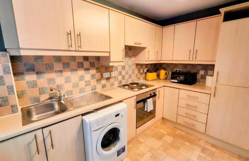 La Casita, Quarry - 2 bedroom Entire Apartment with Free Parking - Foto 8