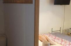 A côté des cures grand studio Audrey idéal rénové avec goût parking wifi dernières disponibilités août oct nov - Foto 32