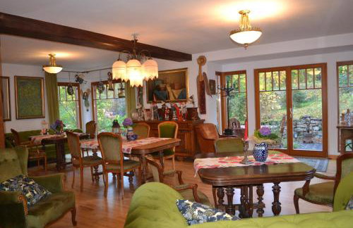 Za Siódmą Górą - Foto 19