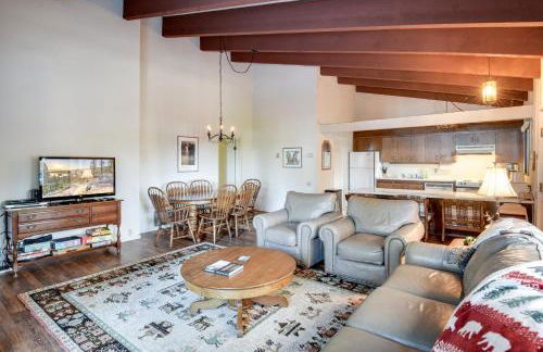 Waters Edge Escape - Patio with BBQ Near Beach - Foto 15