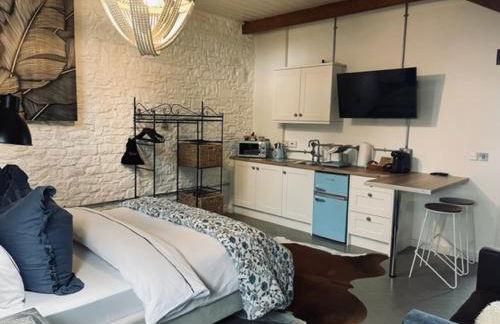 Gardener's Cwtch, Llwynhelig Manor - Photo 2