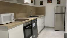 Chez Julie petit appartement une chambre rez jardin maison - Foto 3