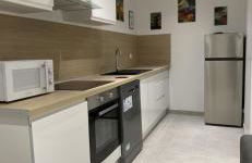 Chez Julie petit appartement une chambre rez jardin maison - Foto 3