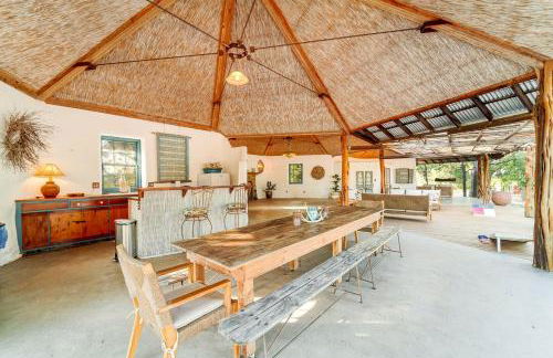 Luxury Airstream Campsite Nestled Beneath Oak Trees Outside of Austin, Texas - Foto 63