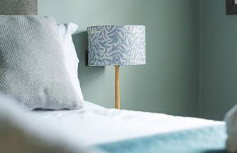 Central Whitchurch - Lowcross House Guest Bedroom 5 - Photo 6