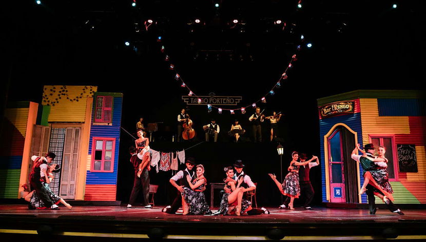 Escenario del teatro Tango Porteño