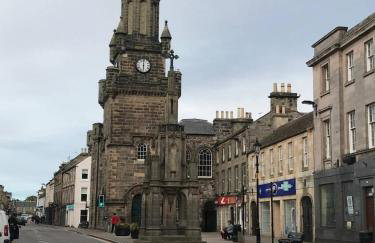 Exclusive Private double room, en-suite wet room Private entrance - Photo 34