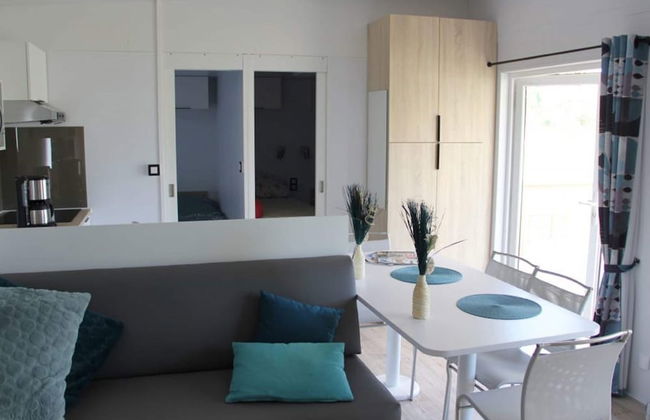 Modern 6-person Chalet in the Frisian Countryside, 3 Bedrooms and Wifi - Foto 48