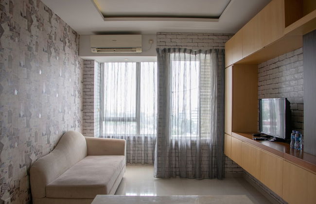 Comfort 2Br At Nifarro Park Apartment - Foto 16