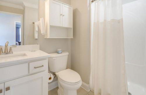 4 Mi to Lee University Peaceful Townhome with Patio - Foto 16