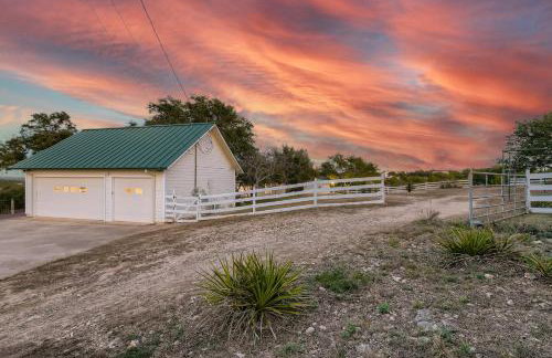 Gorgeous 10 Acre Estate POOL HOT TUB GAME ROOM - Foto 34
