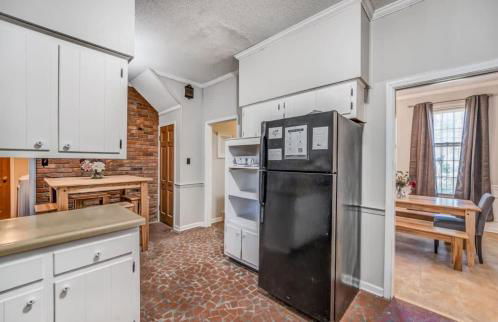 Near the Airport and Graceland Holmesdale Hideout - Foto 26