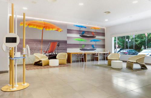 Los Amigos Beach Club - Photo 72