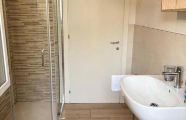 Laguna Prive' - with private parking - Foto 10