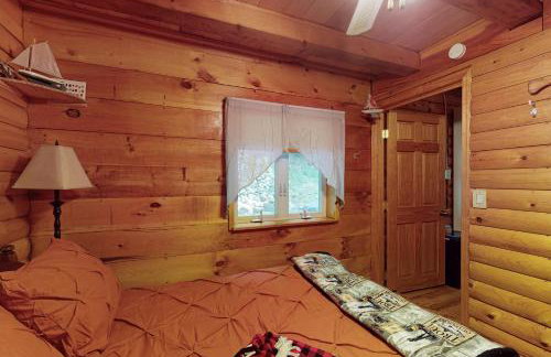 Hemlock Ridge Retreat - Photo 17