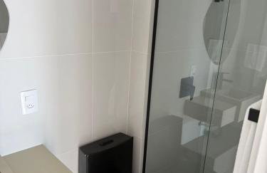 Loft Exclusivo Praia dos Amores Brava - Foto 4