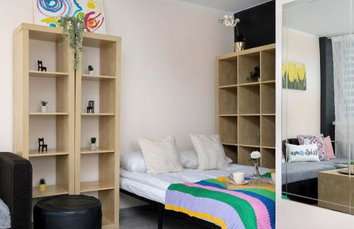 Charming Studio with Balcony in Katowice by Noclegi Renters - Foto 11