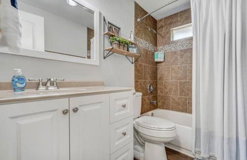 Family Vacation Home with Trampoline - Foto 15