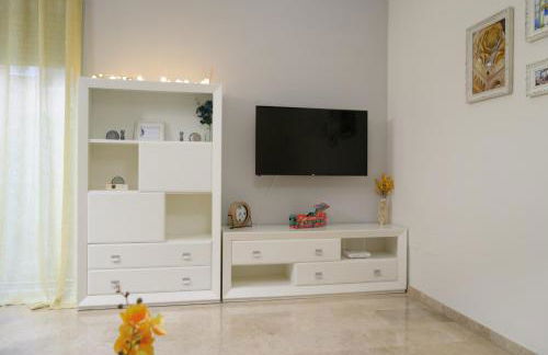 Confort a un paso del Casco Histórico, parking gratis en el mismo edificio - Foto 5