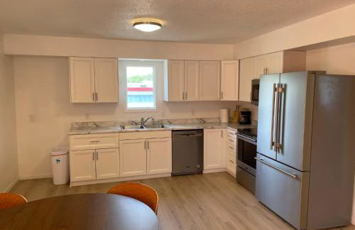 2nd Floor, 2 Bedroom Condo, Sleeps 6 - Foto 4