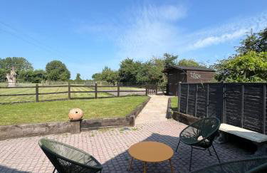 Cottage nestled in the heart of a stunning Suffolk Village - Foto 17