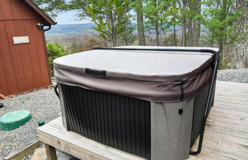 Mountaintop Views, Hot Tub, Deck, Fire Pit & WiFi - Foto 22