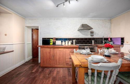 6 Bedroom - The Old Bakehouse Historic Home - Foto 22