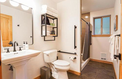 Waterfront Chalet - Foto 55