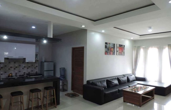 Villa Fahim 1 Puncak 4 Bedroom - Photo 6