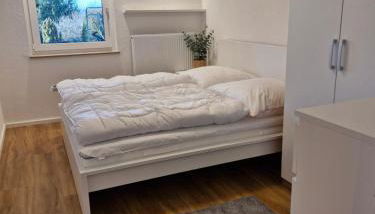 Moderne Wohnung auf Zeit in Aalen - Foto 4, wardrobe