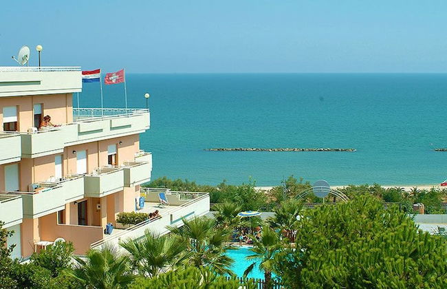 Residence Club Azzurro - Foto 1