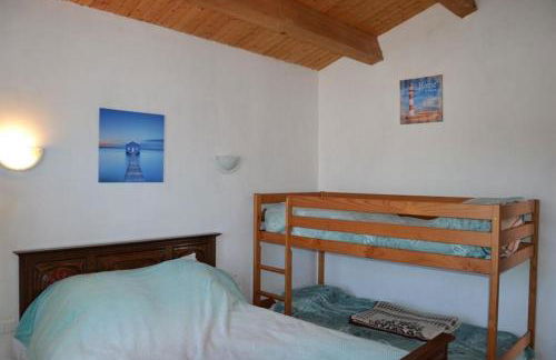 NOIRMOUTIER : LOCATION DE VACANCES POUR 8 PERSONNES À BARBÂTRE - Photo 8