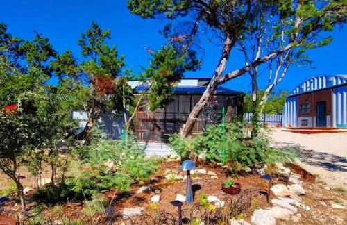 Hill Country Hangar with hottub, 7 minutes from the river and lake - Foto 57