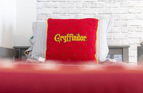 596 Modern 5 bed home overlooking beautiful golf course and conservation with Games room - Foto 73