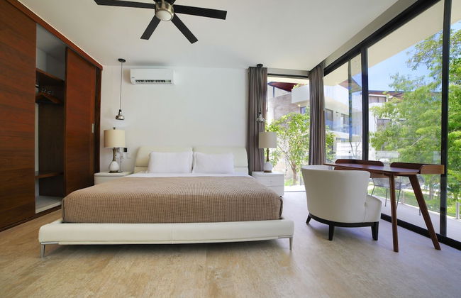 Central Park 201 B - Photo 1