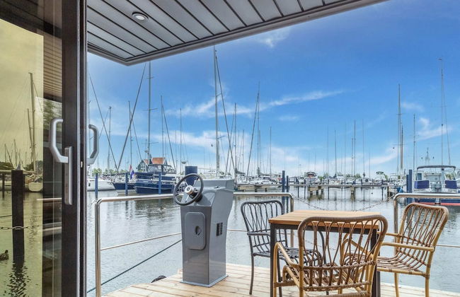 Luxury Houseboat in Volendam Marina - Foto 24
