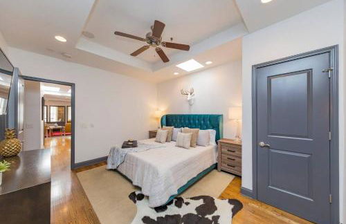 Spacious Penthouse ON the Broadway Strip - Foto 11