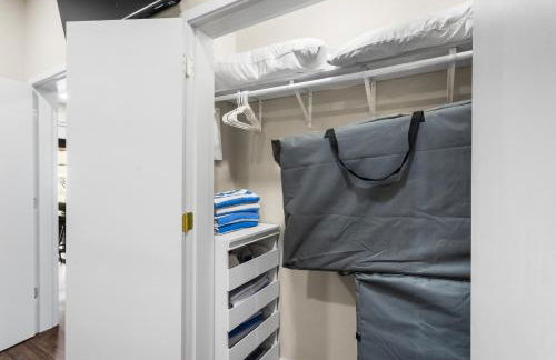 King Bed,Pet Friendly,Steps To Broadway,Park Free - Foto 8