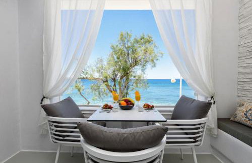 Blue Waves Suites & Apartments - To Kyma - Photo 75