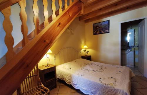 Charmant gîte historique avec pêche privée et forêt, près de Brioude et Blesle - FR-1-582-352 - Foto 14