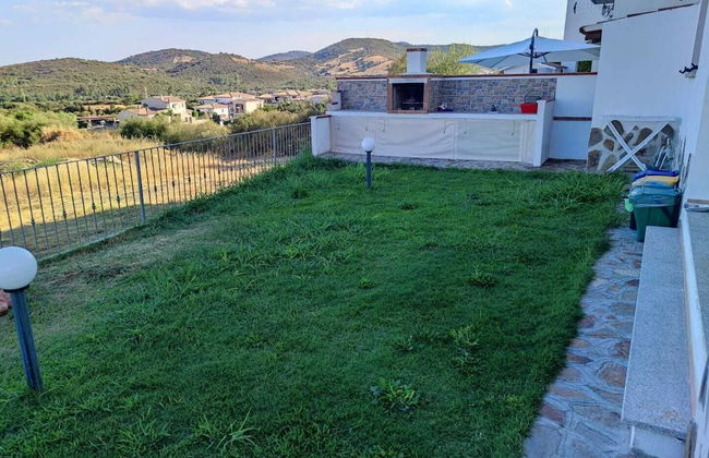 Villa 6 Beds Just Minutes From San Teodoro - Photo 12