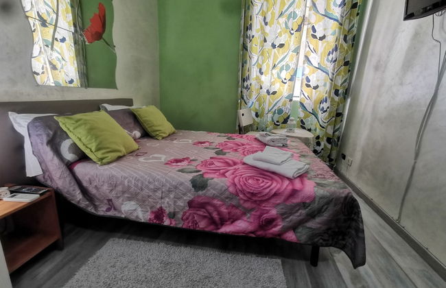 Român Holidays Hostel - Foto 45