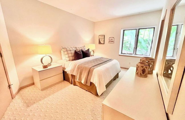 Spacious 4 BDR Home in Desirable Abbey Springs! - Foto 8