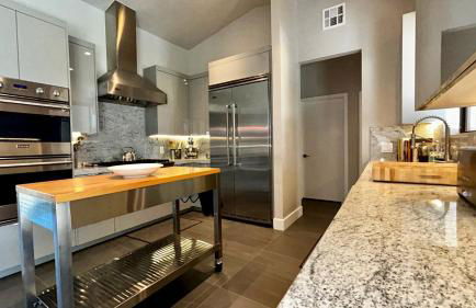 “Luxe Living”: Modern elegance, top-tier amenities, and stunning views, managed by Greenday! - Foto 8