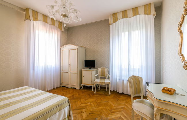 Palazzo Guardi - Photo 18