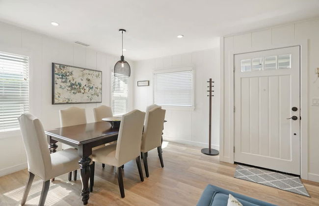 Coastal Palm Haven - With Hot Tub - Foto 23