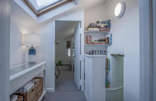 Caleb's Cottage - 4 Bedroom Cottage - Solva - Photo 38