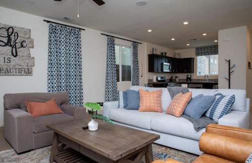 Modern 5 bed near hospitals and UC Merced - Foto 10