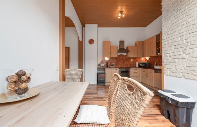 Modern Holiday Home in Pinsdorf With Garden - Photo 80